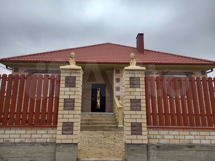 Дом 160 м² на участке 6 сот.