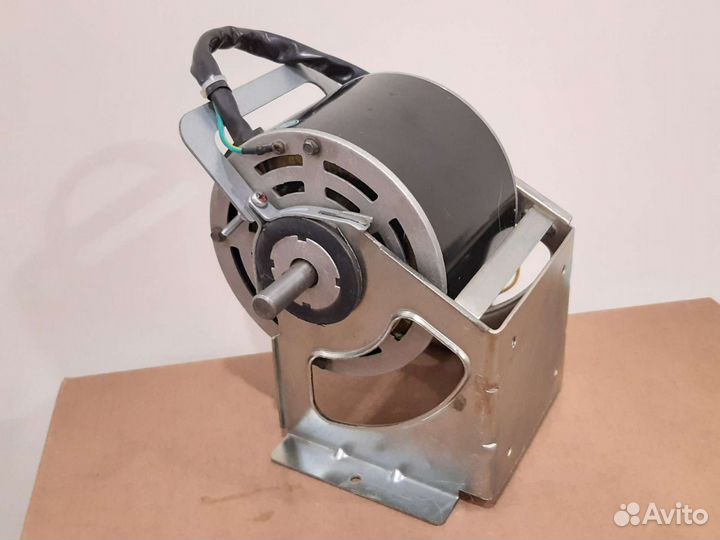 Электродвигатель YDK-150S42023-01