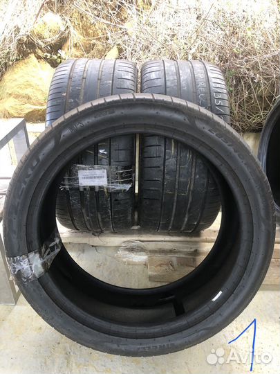 Michelin Pilot Super Sport ZP 285/40 R23