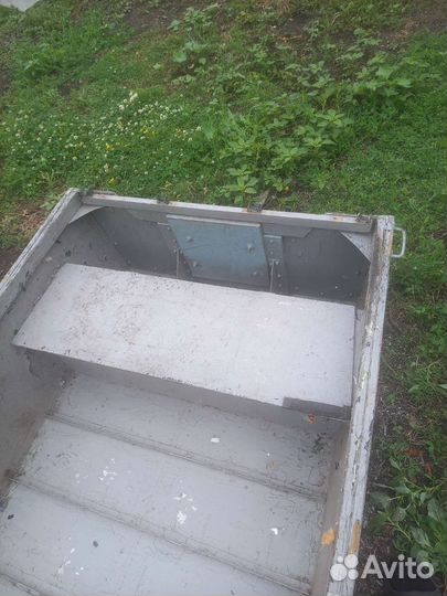 Лодка алюминиевая