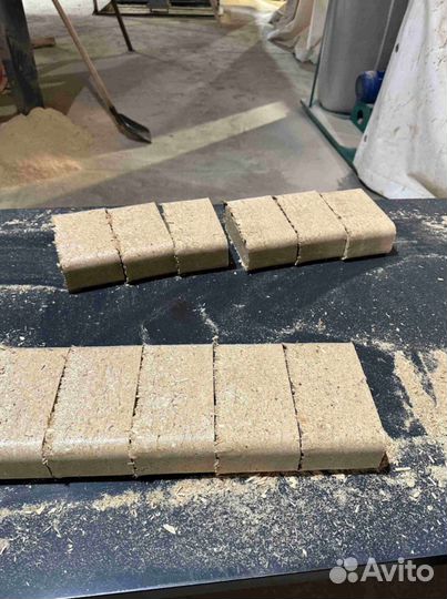 Топливные брикеты из березовой пыли Q 547