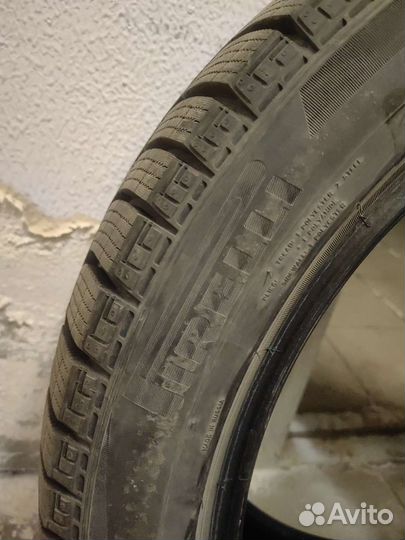 Pirelli Ice Zero FR 255/45 R20 105H