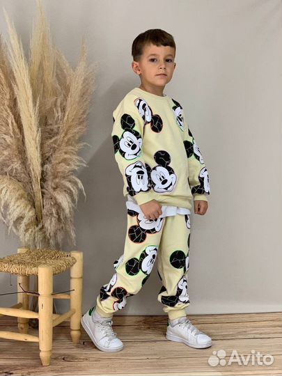 Костюм детский zara