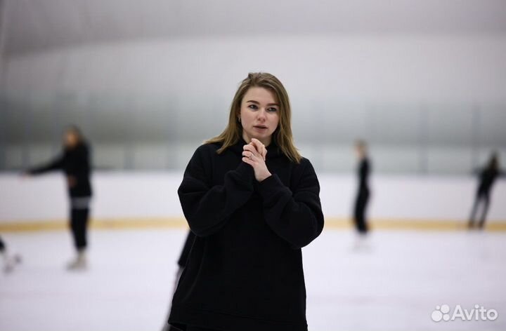 Тренер по фигурному катанию