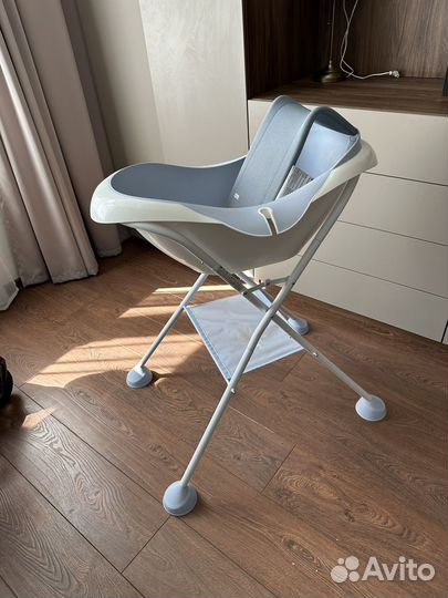 Ванночка Beaba детская на ножках с шезлонгом