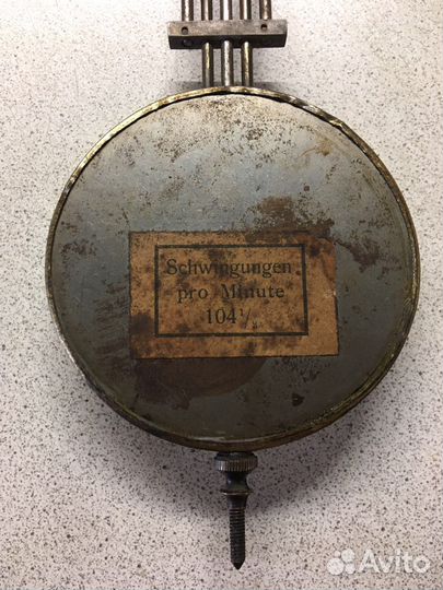 Маятник от старинных часов