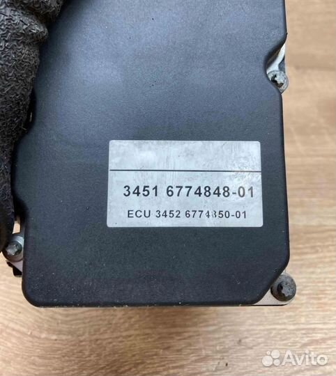 Блок абс, 6768550 BMW 5 E60 E61 2004-2010 года