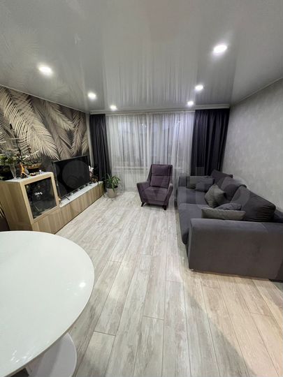 4-к. квартира, 80,9 м², 1/5 эт.