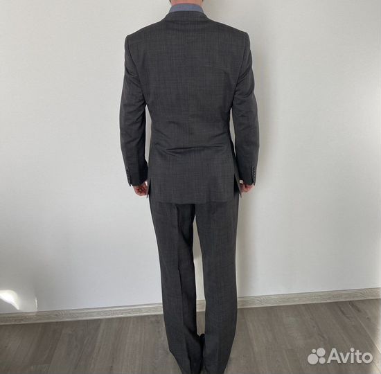 Деловой костюм мужской