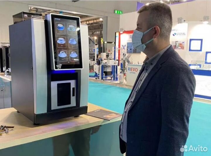 Кофейный автомат для зернового кофе Jetinno