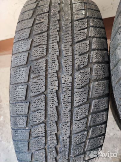 Dunlop Graspic DS1 215/60 R16