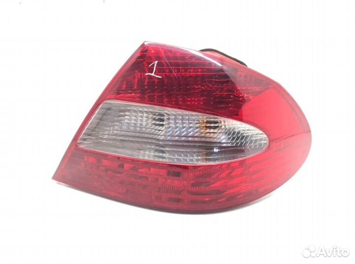 Фонарь A2098201464 mercedes-benz CLK W209 (2002-20