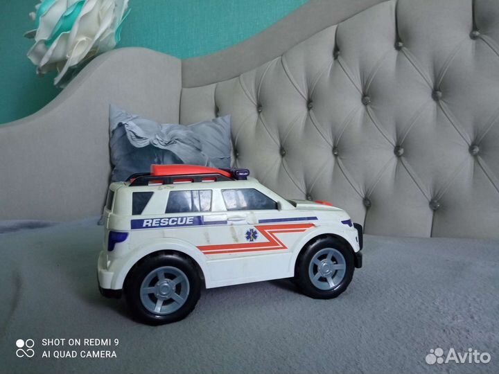 Полицейская машина