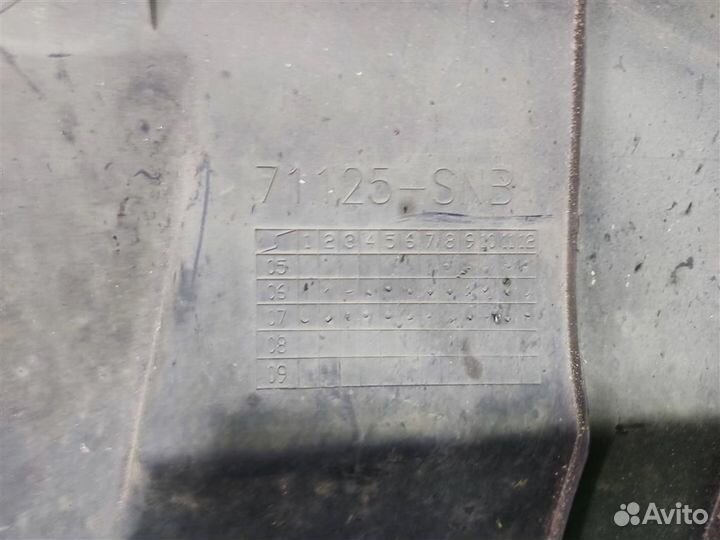 Накладка передней панели Honda Civic 4D (FD) 2009