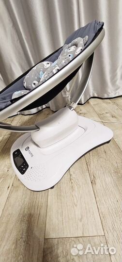 4 момс качели