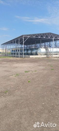 Бригада строителей