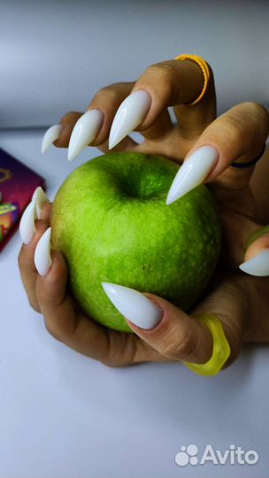 Маникюр, наращивание ногтей