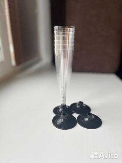 Бокалы для шампанского одноразовые