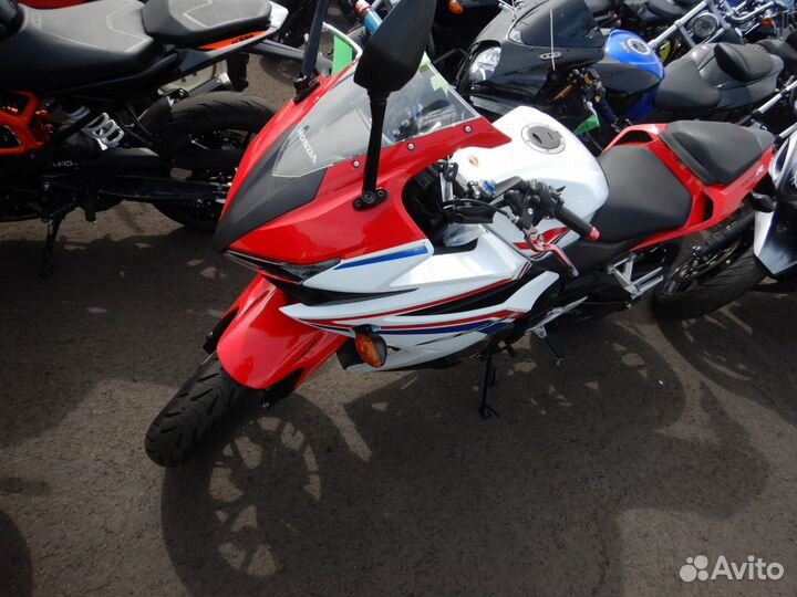 Honda CBR 400R