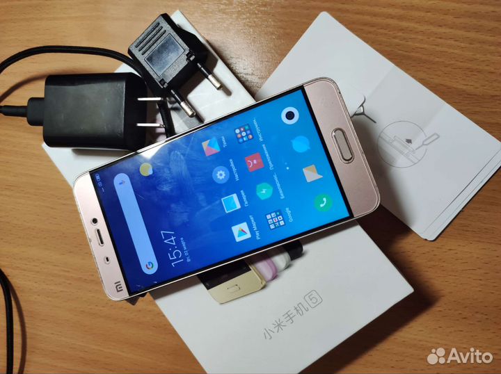 Смартфон Xiaomi Mi5