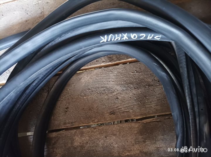 Уплотнитель багажника Audi A6 C6