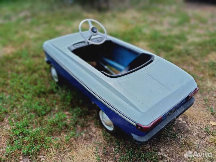 Продам педального москвича СССР