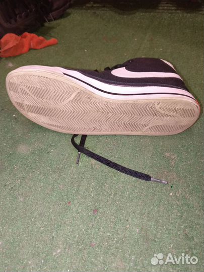 Кроссовки nike