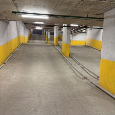 Машиноместо, 18 м²