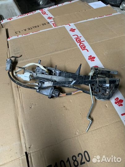 Ручка безключевой доступ Toyota Camry 40