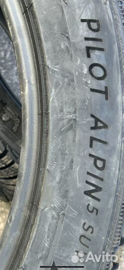 Michelin Pilot Alpin 5 SUV 285/40 R22 и 325/35 R22 114W