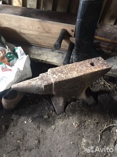 Кузнечная наковальня