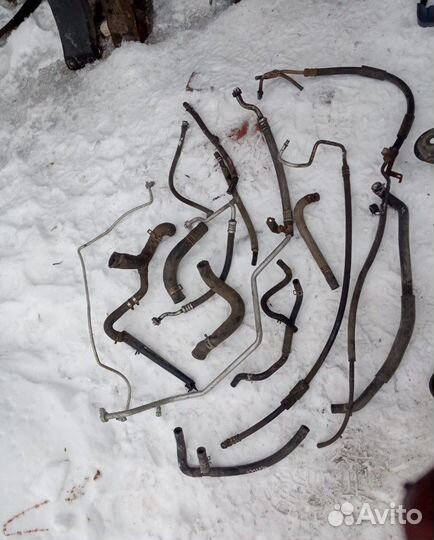 Трубка шланг Мазда Демио 1