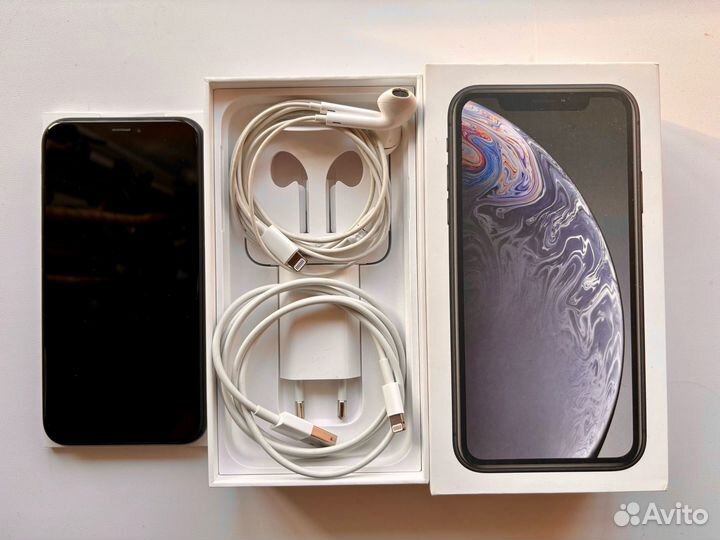 iPhone Xr, 128 ГБ