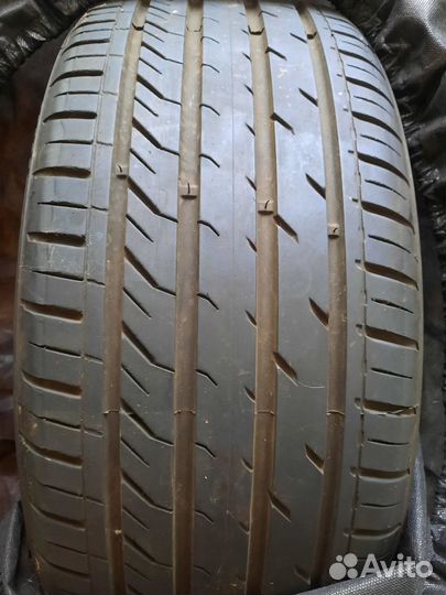 Davanti DX640 225/40 R19