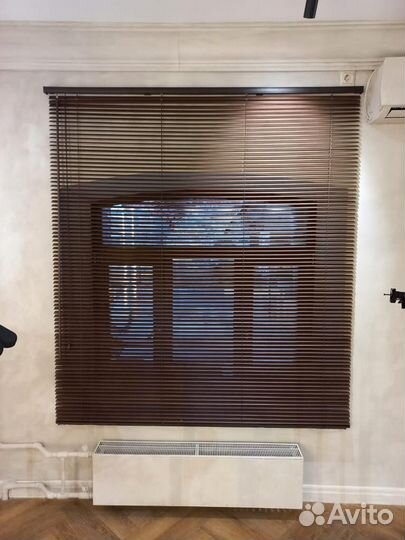 Деревянные горизонтальные жалюзи