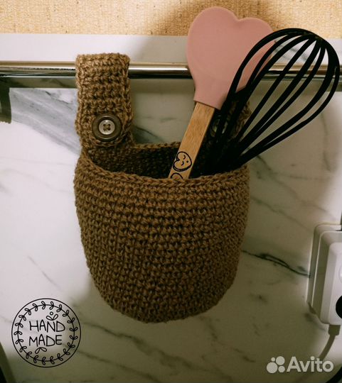 Подвесная корзина из джута
