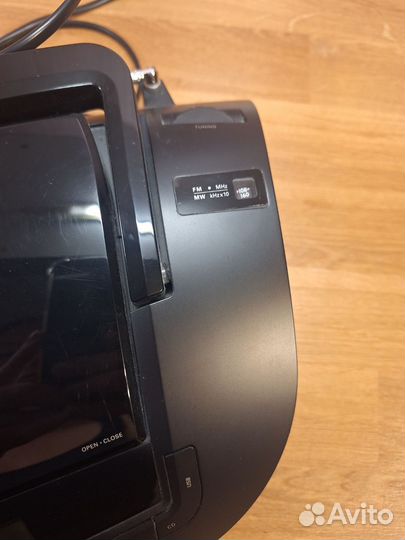 Магнитола philips az1837