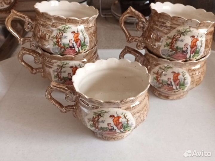 Чашки чайно кофейные