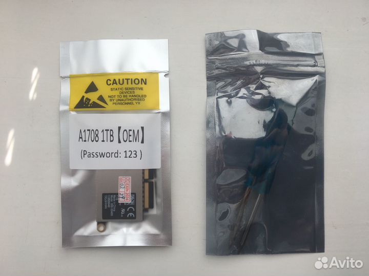 MacBook Pro A1708 ssd 1tb