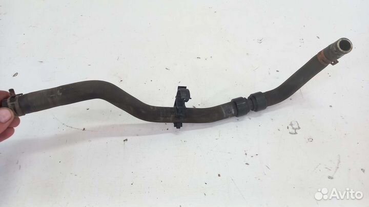 Патрубок печки выход Renault Logan 2