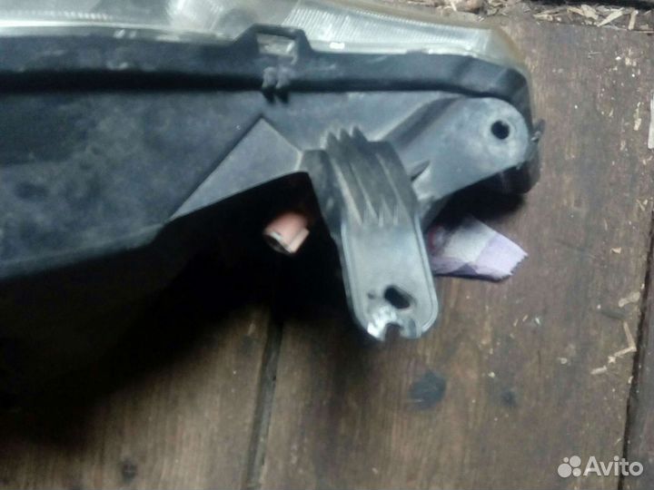 Фара nissan almera g15