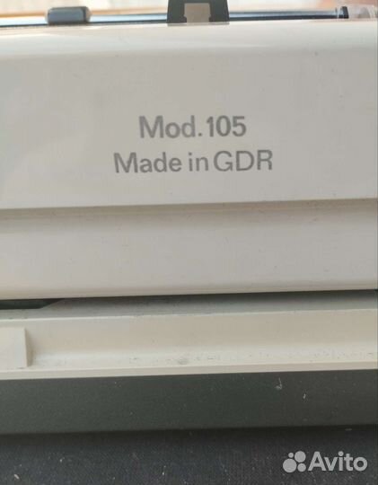 Пишущая машинка Erika 105