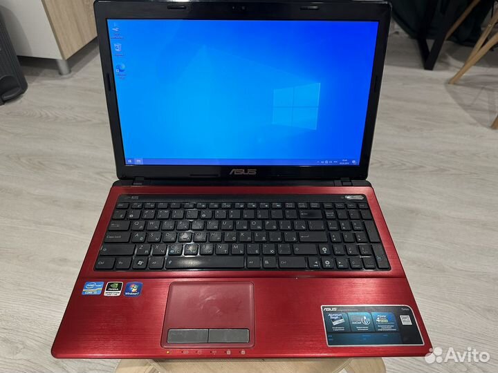 Ноутбук Asus