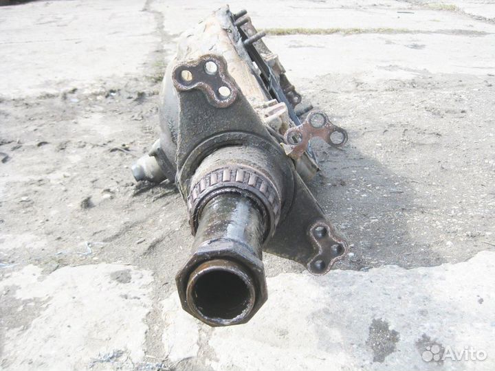 Корпус заднего моста R780 1442297 ADA1100 барабан