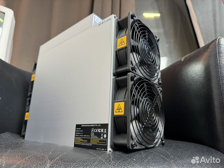 Antminer S19k pro 120th новый асик