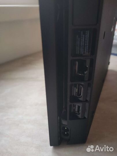 Sony PlayStation 4 slim 1tb с играми