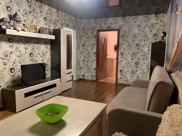 2-к. квартира, 43 м², 4/5 эт.