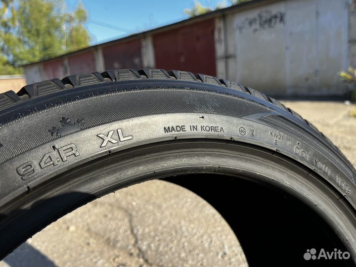 Kumho I'Zen KW31 225/45 R17 94R