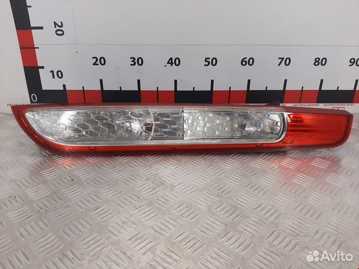 Фонарь задний правый Ford Focus 2 2008 1520757