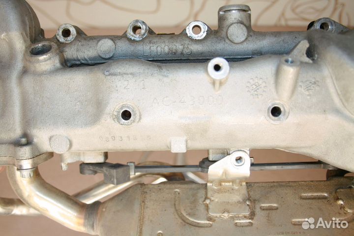 Впускной коллектор Mercedes om642